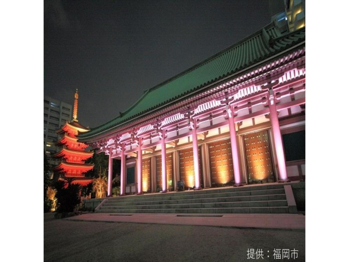 Court Hotel Fukuoka Tenjin - Vacation Stay 42334V Buitenkant foto